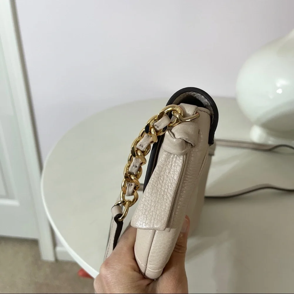 Tory burch crossbody bag